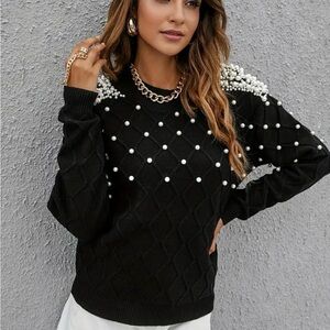 Pearl Embellish Cableknit Sweater
English Countryside Sweater